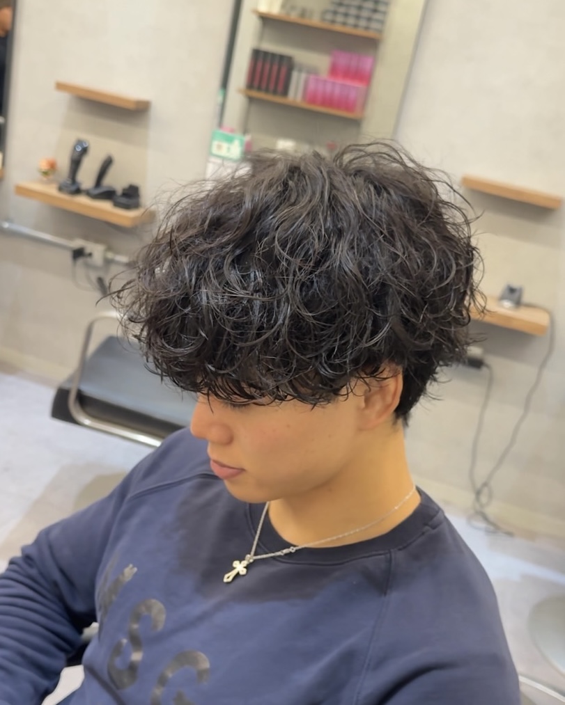 Arcaのメンズパーマスタイル